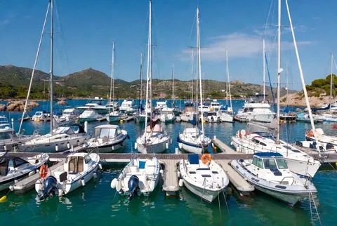 Ambiance nautique pour CNC Locations Bateaux