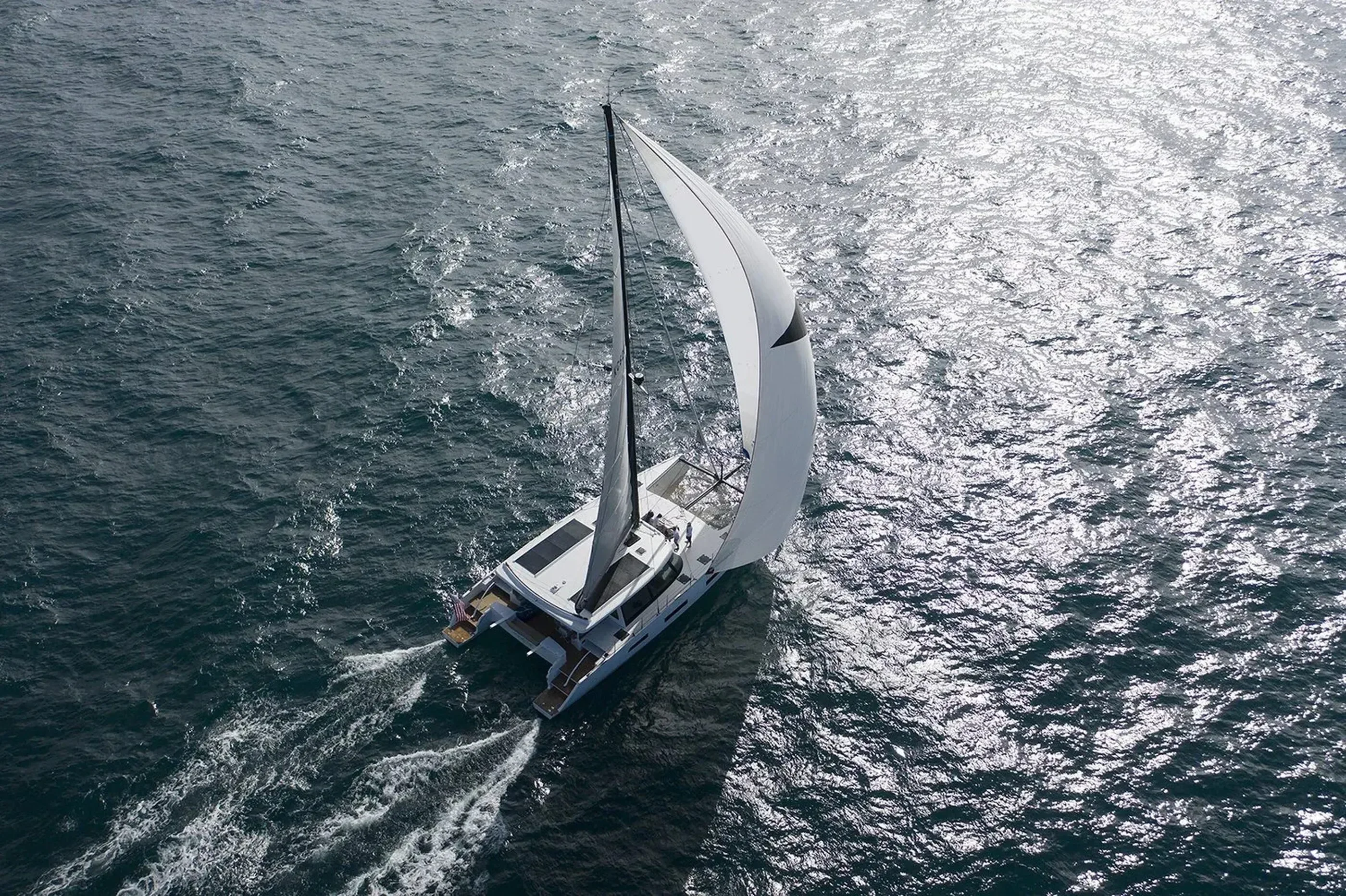 Catamaran Kinetic KC62, photo extérieur