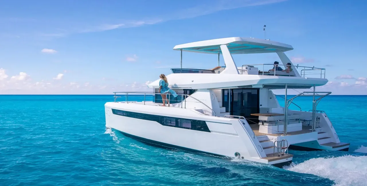 Leopard 40 Powercat